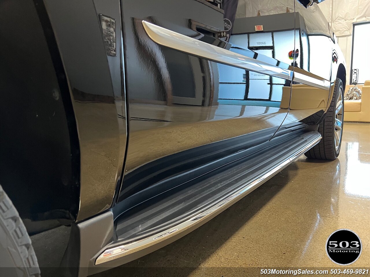 2019 Cadillac Escalade ESV Luxury   - Photo 33 - Beaverton, OR 97005