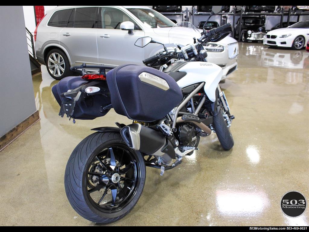 2013 Ducati Hyperstrada One Owner, Like New, Pearl White w/ 6k Miles!   - Photo 3 - Beaverton, OR 97005