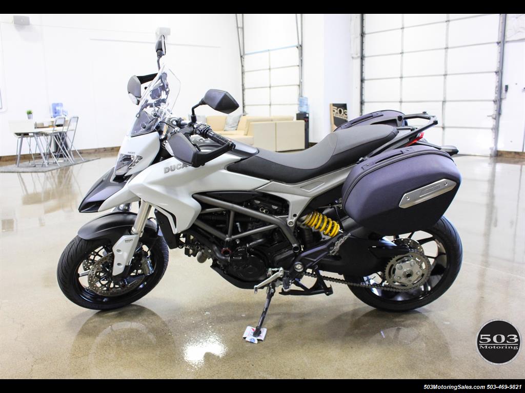2013 Ducati Hyperstrada One Owner, Like New, Pearl White w/ 6k Miles!   - Photo 6 - Beaverton, OR 97005
