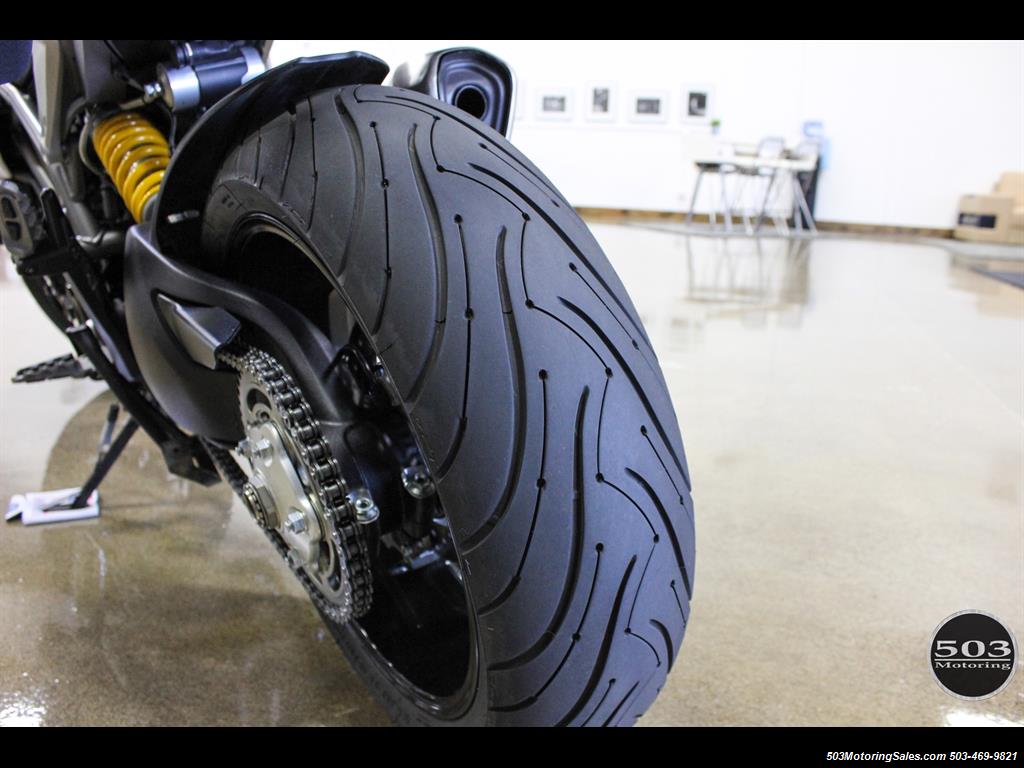 2013 Ducati Hyperstrada One Owner, Like New, Pearl White w/ 6k Miles!   - Photo 37 - Beaverton, OR 97005