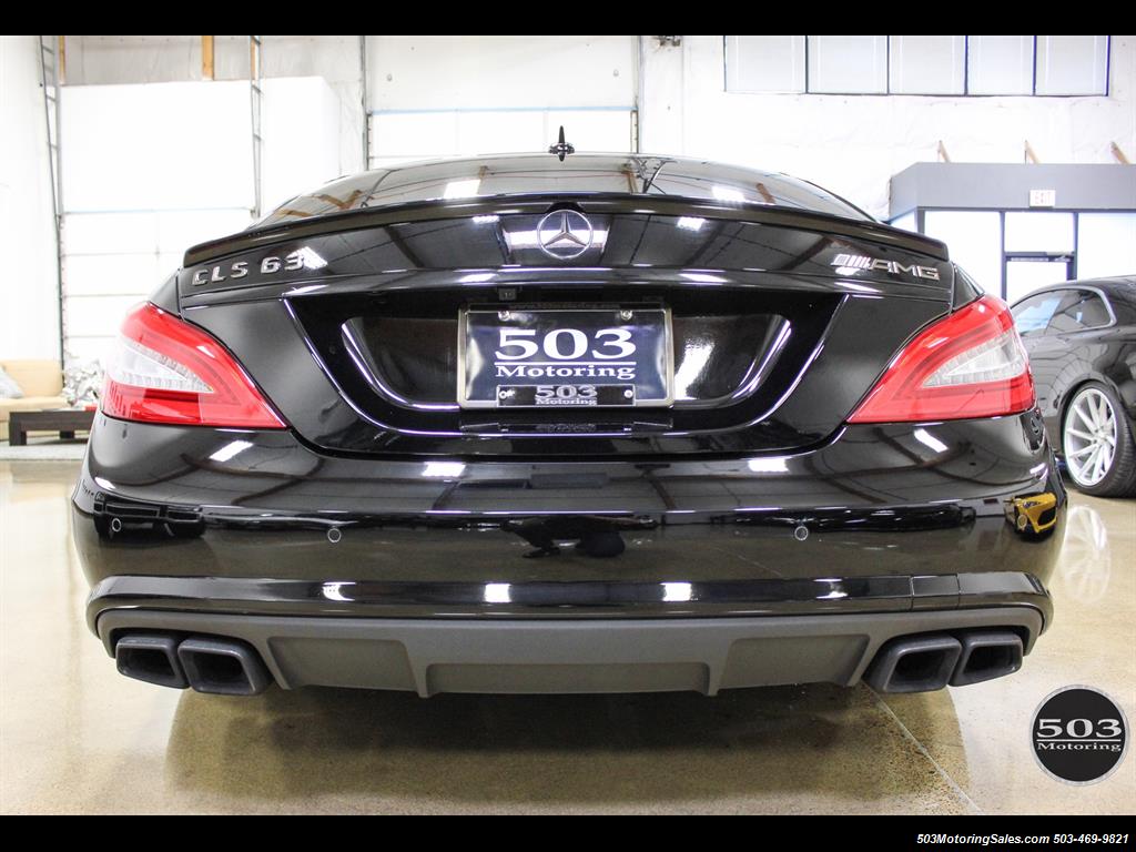 2012 Mercedes-Benz CLS63 AMG Incredibly Clean, Low Miles in Black/Black!   - Photo 5 - Beaverton, OR 97005