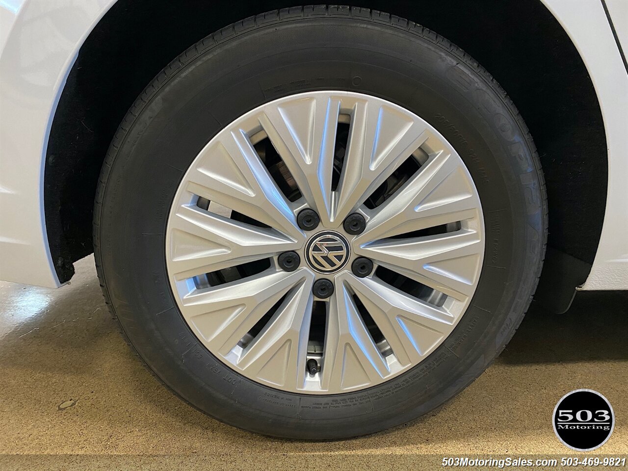 2019 Volkswagen Jetta 1.4T S 6-speed Manual   - Photo 22 - Beaverton, OR 97005