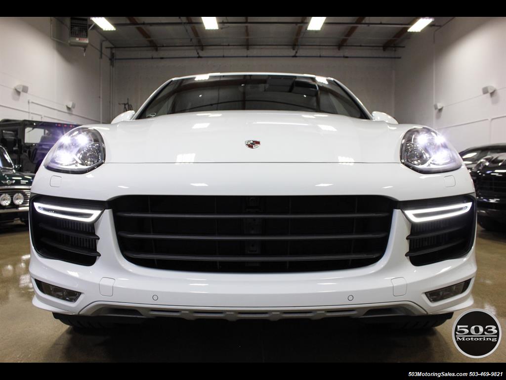 2016 Porsche Cayenne GTS; White/Black w/ Only 9k Miles!   - Photo 8 - Beaverton, OR 97005