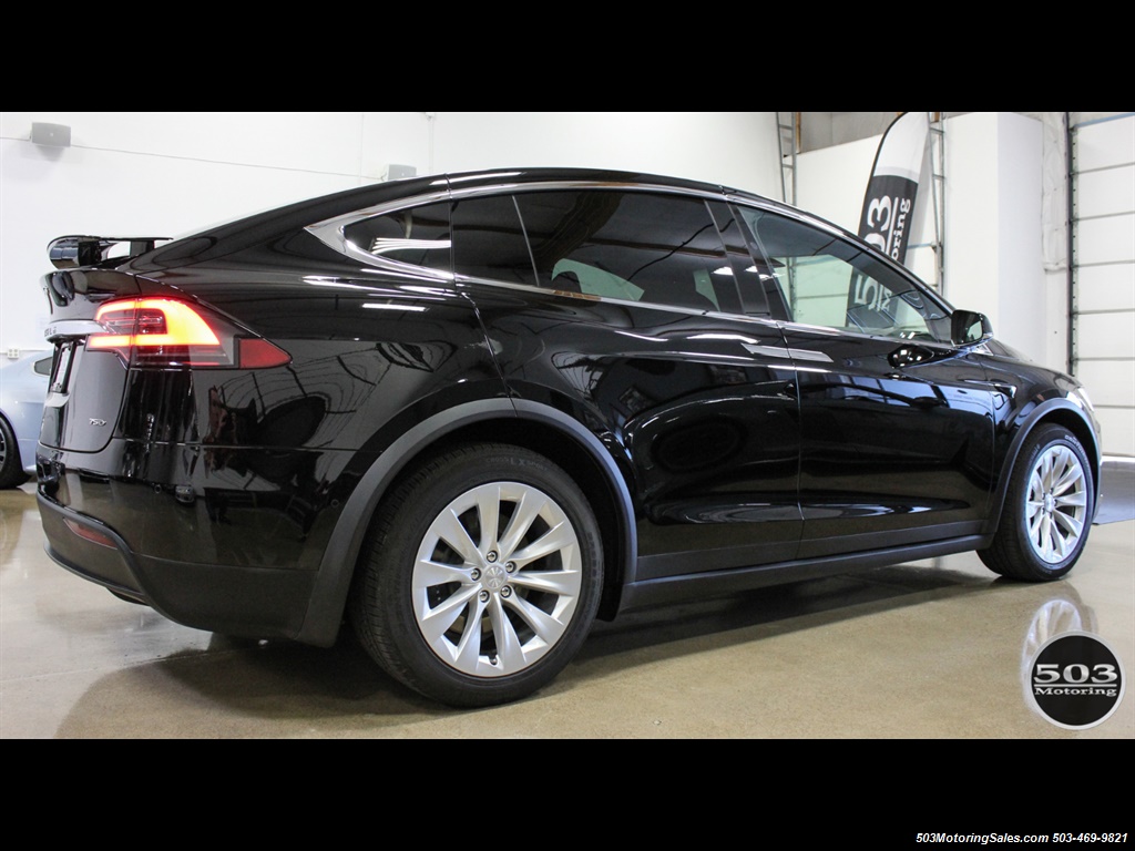 2017 Tesla Model X 75D; One Owner, Black/Black w/ 7k Miles!   - Photo 6 - Beaverton, OR 97005