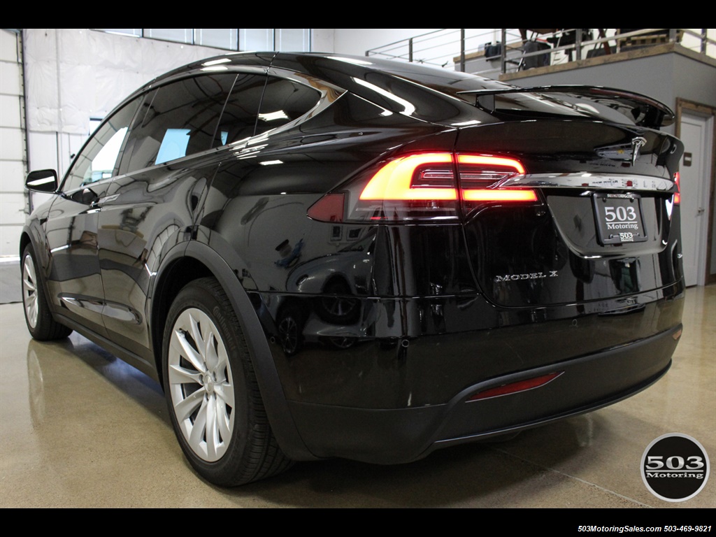 2017 Tesla Model X 75D; One Owner, Black/Black w/ 7k Miles!   - Photo 3 - Beaverton, OR 97005