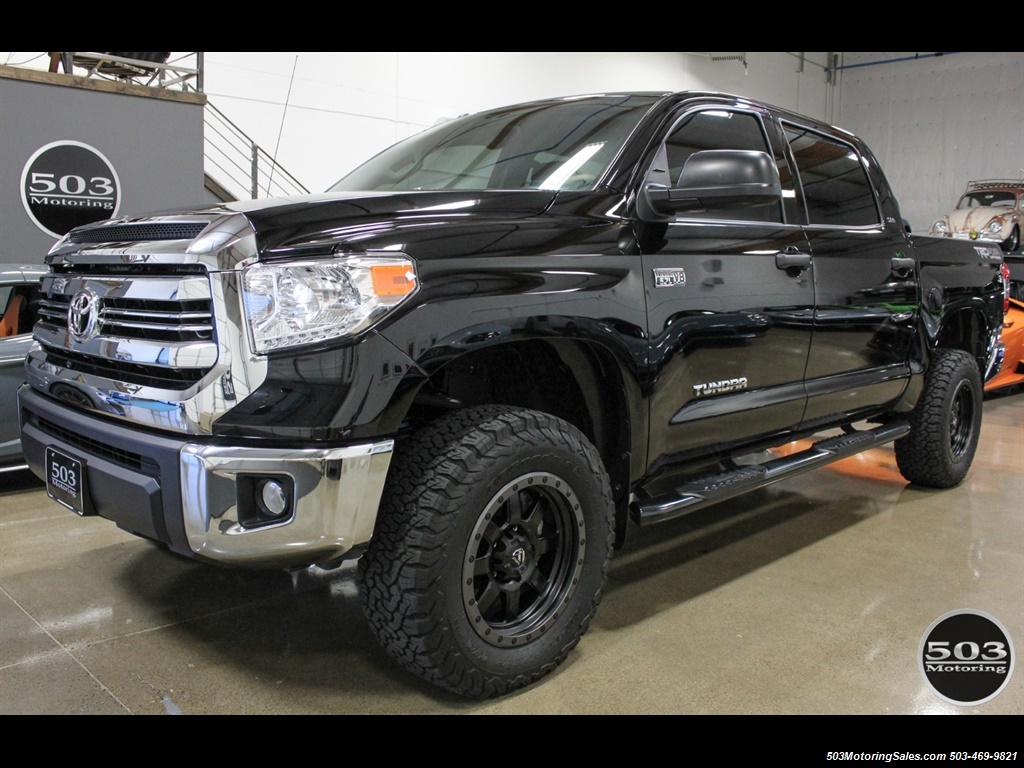 2017 Toyota Tundra SR5 4X4 TRD Offroad w/ Tons of Extras!!!   - Photo 1 - Beaverton, OR 97005