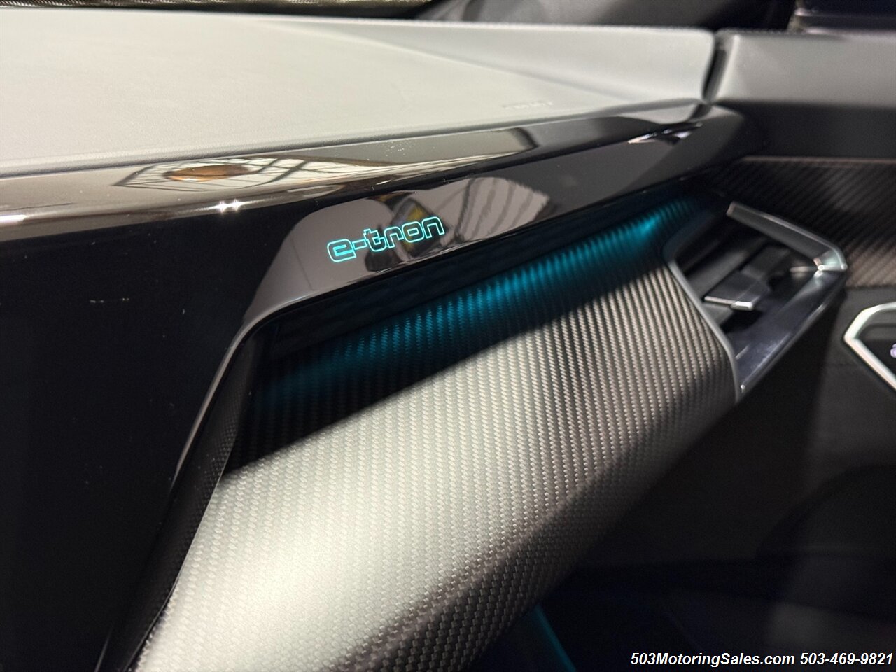 2022 Audi e-tron GT quattro Prestige   - Photo 69 - Beaverton, OR 97005