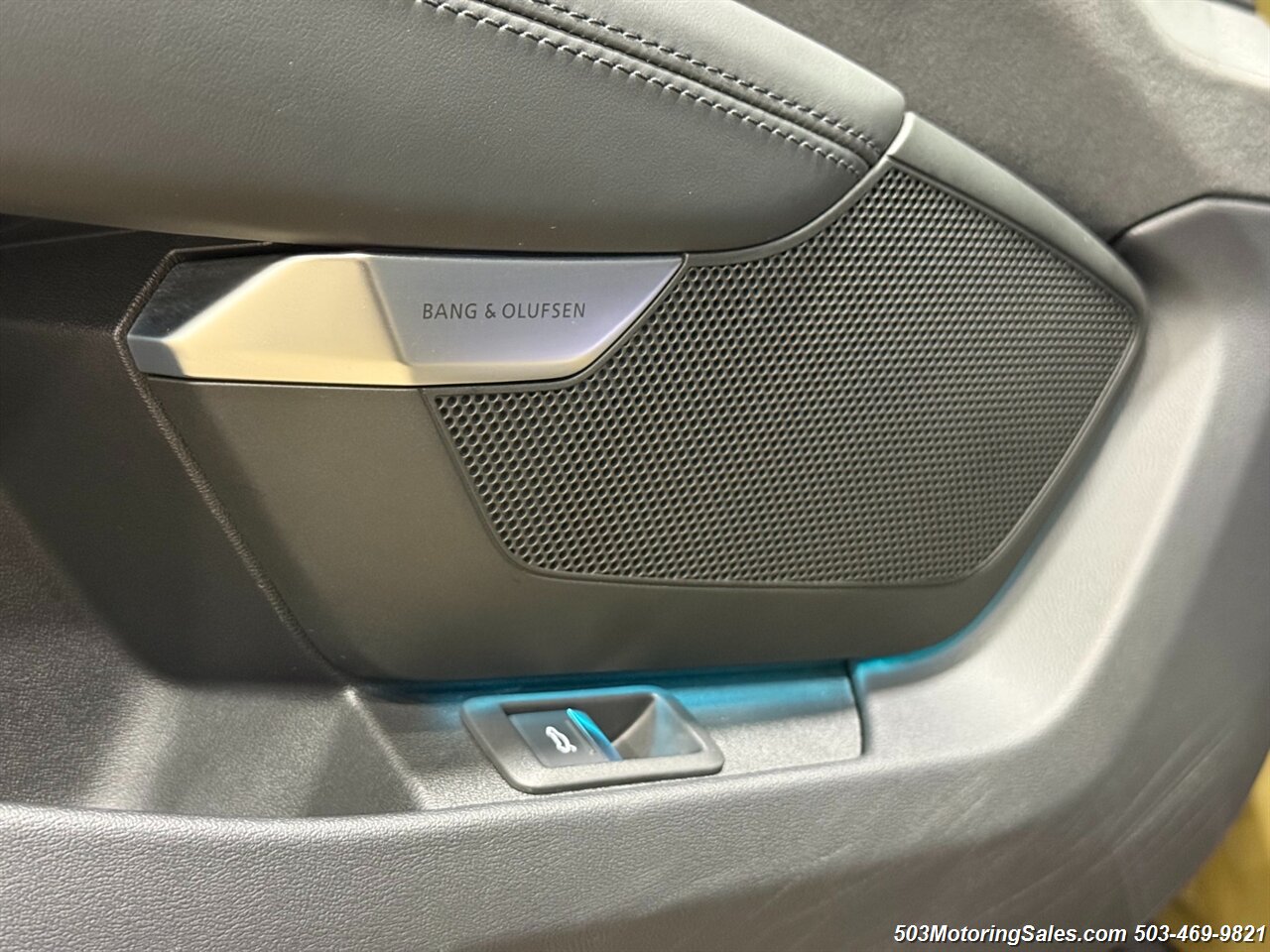 2022 Audi e-tron GT quattro Prestige   - Photo 8 - Beaverton, OR 97005