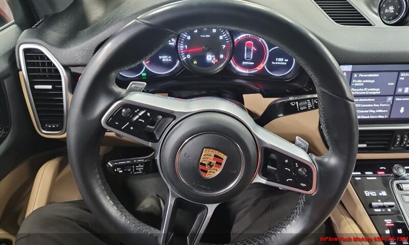 2019 Porsche Cayenne S photo