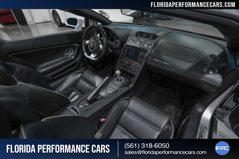 2007 Lamborghini Gallardo Spyder   - Photo 29 - Riviera Beach, FL 33407