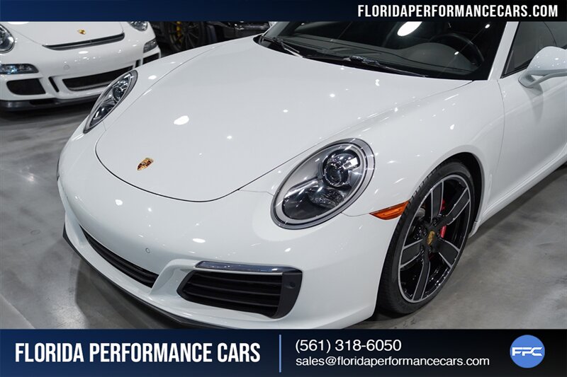 2017 Porsche 911 Carrera S   - Photo 11 - Riviera Beach, FL 33407