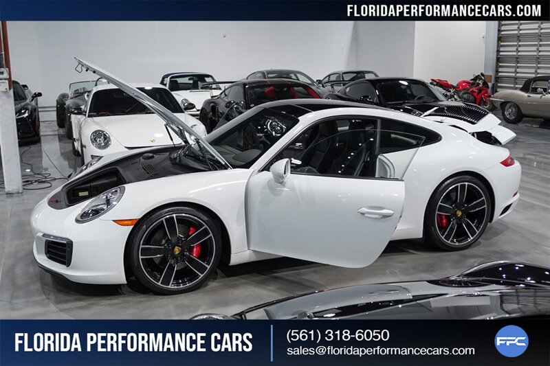 2017 Porsche 911 Carrera S   - Photo 31 - Riviera Beach, FL 33407