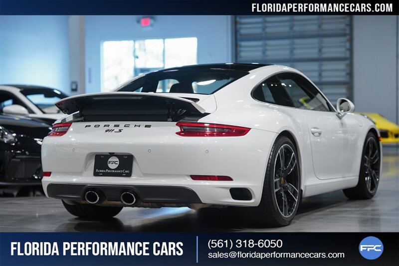 2017 Porsche 911 Carrera S   - Photo 13 - Riviera Beach, FL 33407