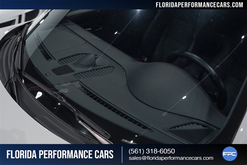 2018 Porsche 911 Carrera GTS   - Photo 16 - Riviera Beach, FL 33407