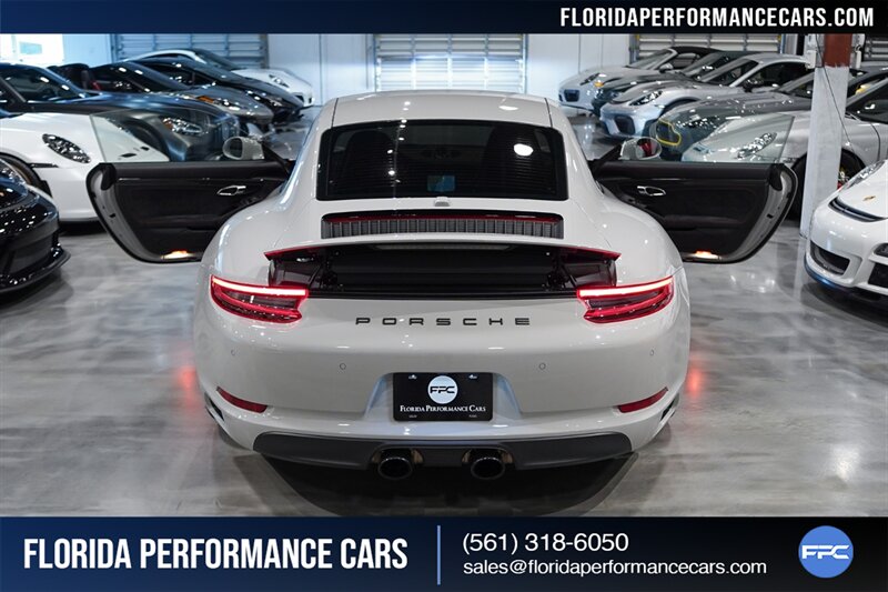 2018 Porsche 911 Carrera GTS   - Photo 34 - Riviera Beach, FL 33407