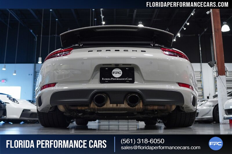 2018 Porsche 911 Carrera GTS   - Photo 60 - Riviera Beach, FL 33407