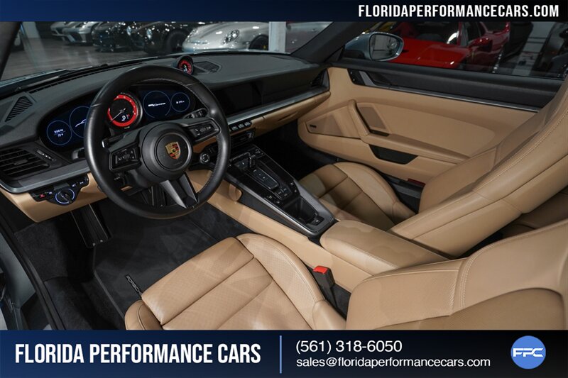 2021 Porsche 911 Carrera   - Photo 16 - Riviera Beach, FL 33407