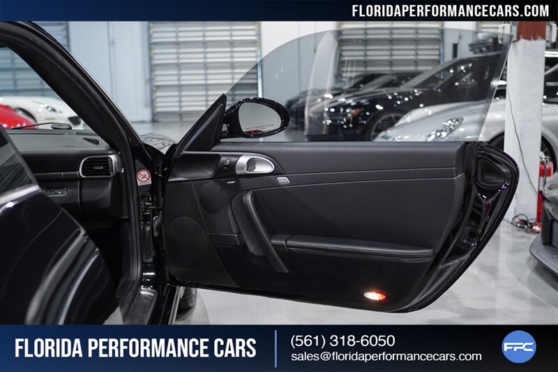 2012 Porsche 911 Black Edition   - Photo 28 - Riviera Beach, FL 33407