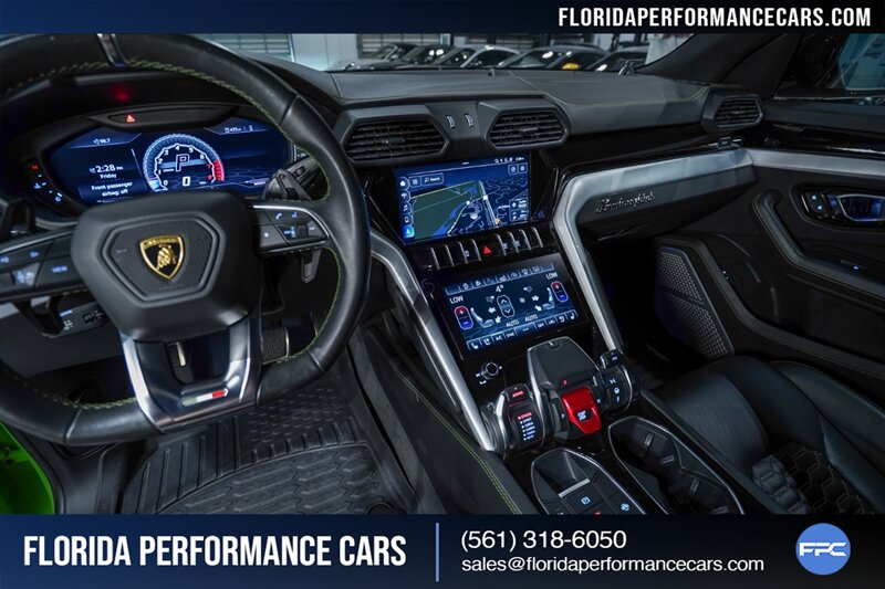 2021 Lamborghini Urus   - Photo 22 - Riviera Beach, FL 33407