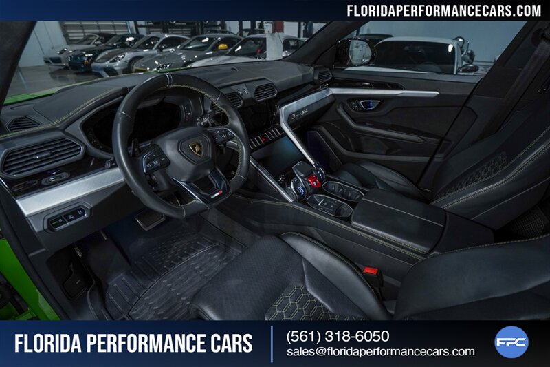 2021 Lamborghini Urus   - Photo 20 - Riviera Beach, FL 33407