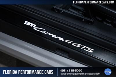 2022 Porsche 911 Carrera 4 GTS - Photo 26 - Riviera Beach, FL 33407