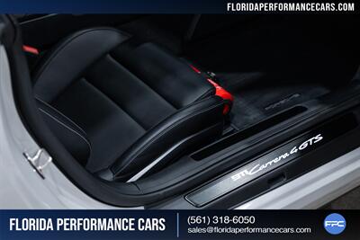 2022 Porsche 911 Carrera 4 GTS - Photo 31 - Riviera Beach, FL 33407