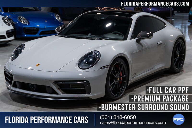 2022 Porsche 911 Carrera 4 GTS  