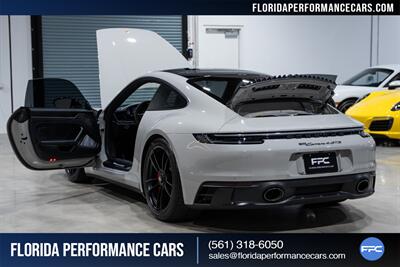 2022 Porsche 911 Carrera 4 GTS - Photo 34 - Riviera Beach, FL 33407