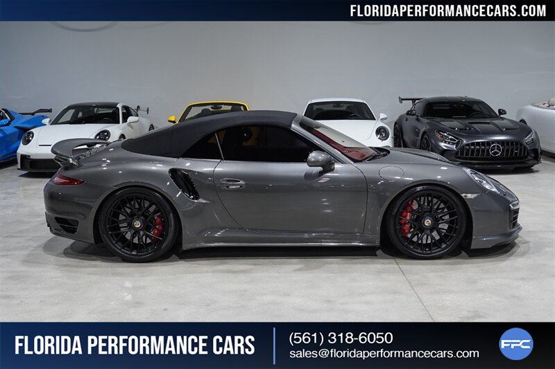 2015 Porsche 911 Turbo S   - Photo 66 - Riviera Beach, FL 33407