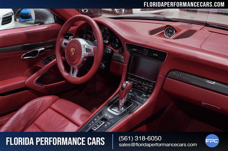 2015 Porsche 911 Turbo S   - Photo 51 - Riviera Beach, FL 33407