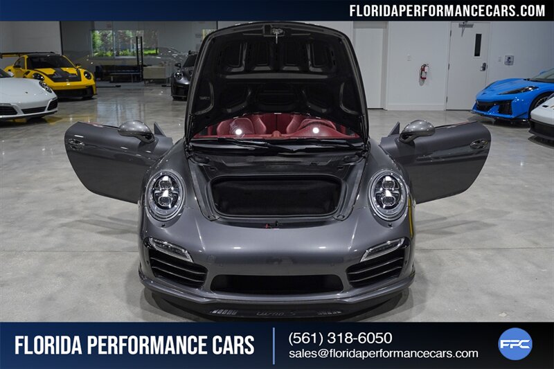 2015 Porsche 911 Turbo S   - Photo 37 - Riviera Beach, FL 33407