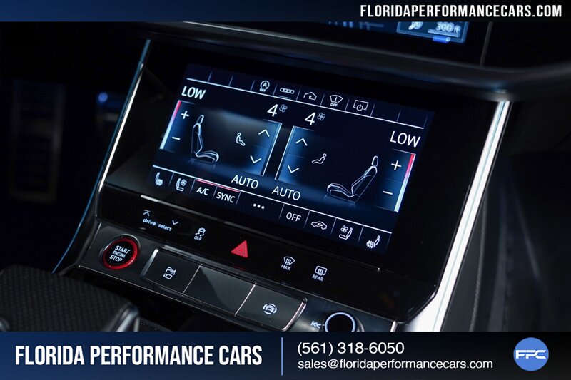 2021 Audi RS 6 Avant 4.0T quattro Avant   - Photo 53 - Riviera Beach, FL 33407