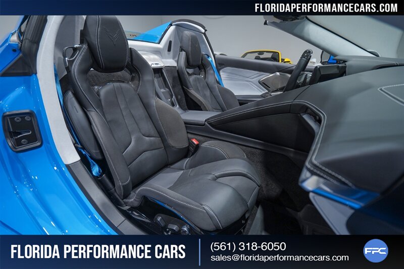 2023 Chevrolet Corvette Z06   - Photo 29 - Riviera Beach, FL 33407