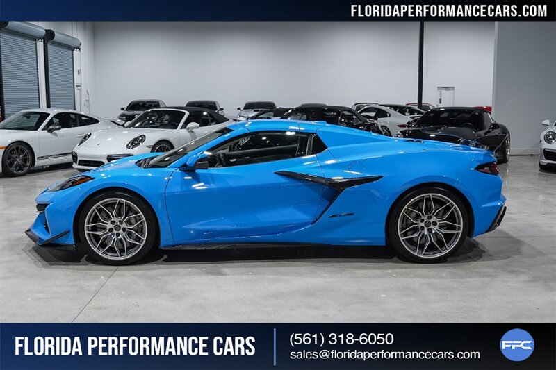 2023 Chevrolet Corvette Z06   - Photo 61 - Riviera Beach, FL 33407