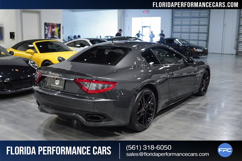 2017 Maserati GranTurismo MC Centennial   - Photo 8 - Riviera Beach, FL 33407