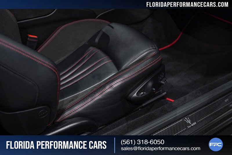 2017 Maserati GranTurismo MC Centennial   - Photo 29 - Riviera Beach, FL 33407