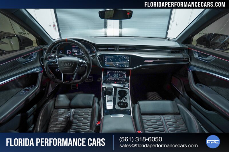 2021 Audi RS 6 Avant 4.0T quattro Avant   - Photo 18 - Riviera Beach, FL 33407