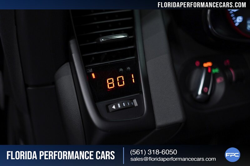 2012 Audi R8 5.2 quattro   - Photo 55 - Riviera Beach, FL 33407