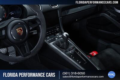 2021 Porsche 718 Cayman GT4   - Photo 47 - Riviera Beach, FL 33407