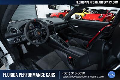 2021 Porsche 718 Cayman GT4   - Photo 18 - Riviera Beach, FL 33407
