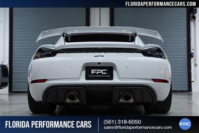 2021 Porsche 718 Cayman GT4   - Photo 65 - Riviera Beach, FL 33407