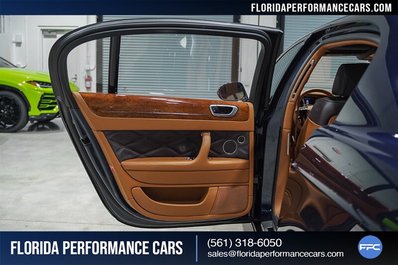 2012 Bentley Continental Flying Spur   - Photo 24 - Riviera Beach, FL 33407