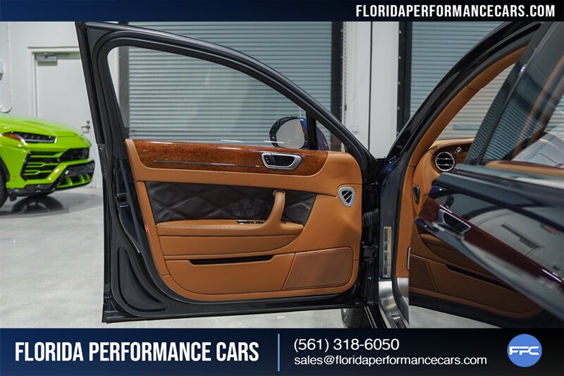 2012 Bentley Continental Flying Spur   - Photo 21 - Riviera Beach, FL 33407