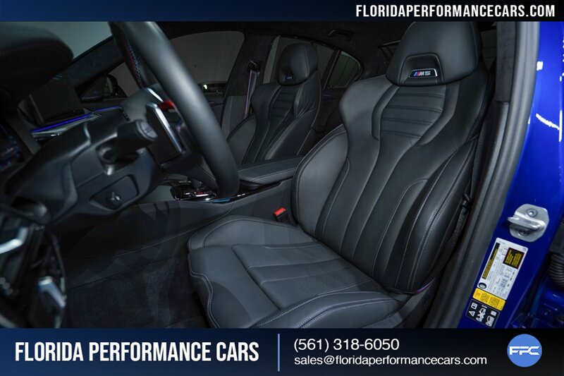 2023 BMW M5 Competition Package   - Photo 19 - Riviera Beach, FL 33407