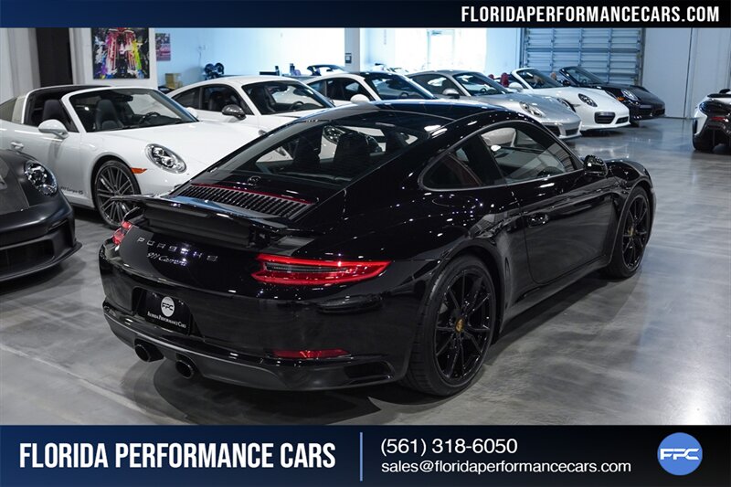 2018 Porsche 911 Carrera   - Photo 8 - Riviera Beach, FL 33407