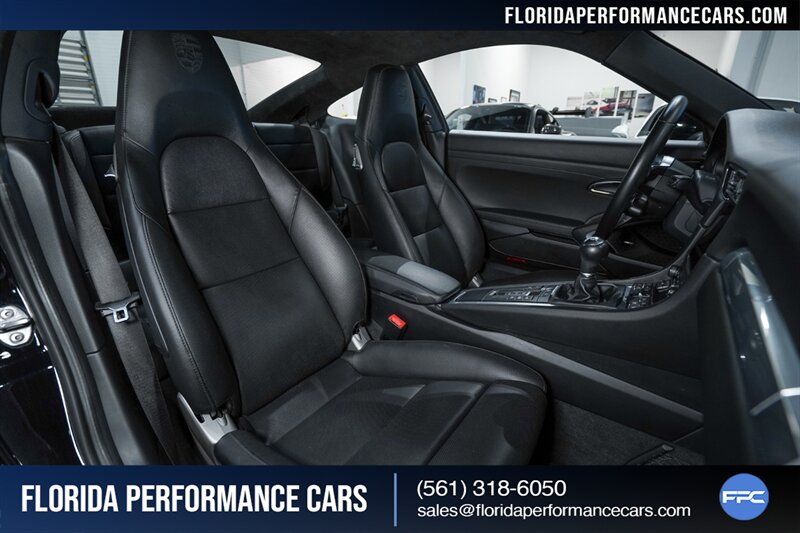 2018 Porsche 911 Carrera   - Photo 28 - Riviera Beach, FL 33407