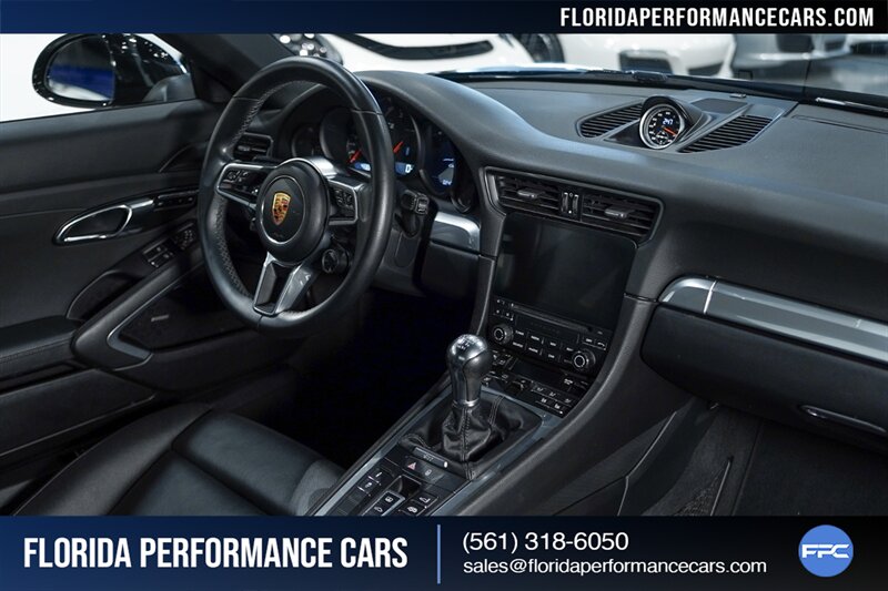 2018 Porsche 911 Carrera   - Photo 47 - Riviera Beach, FL 33407