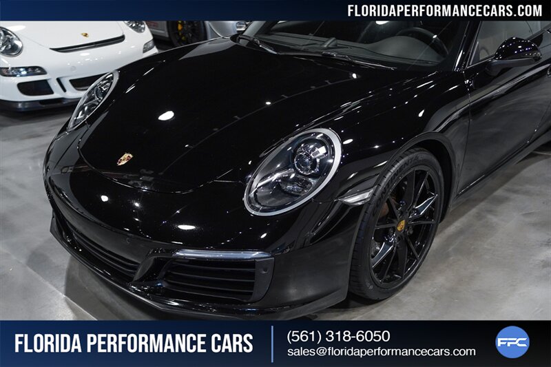 2018 Porsche 911 Carrera   - Photo 11 - Riviera Beach, FL 33407