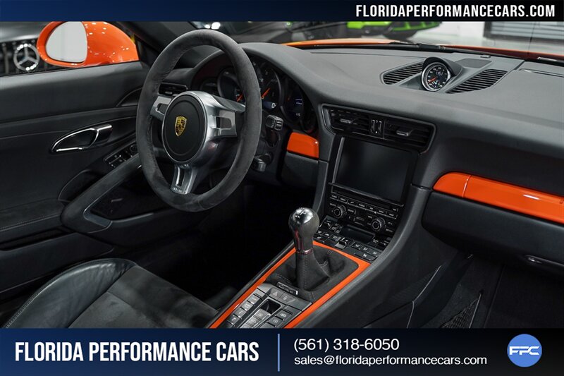 2016 Porsche 911 Carrera GTS   - Photo 47 - Riviera Beach, FL 33407