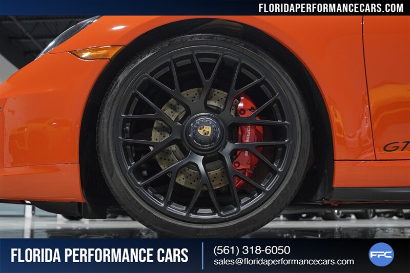 2016 Porsche 911 Carrera GTS   - Photo 8 - Riviera Beach, FL 33407